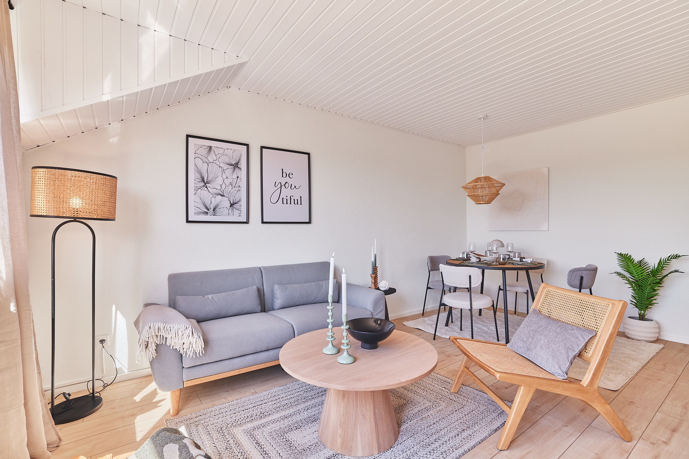 Wohnzimmer nach der Renovierung